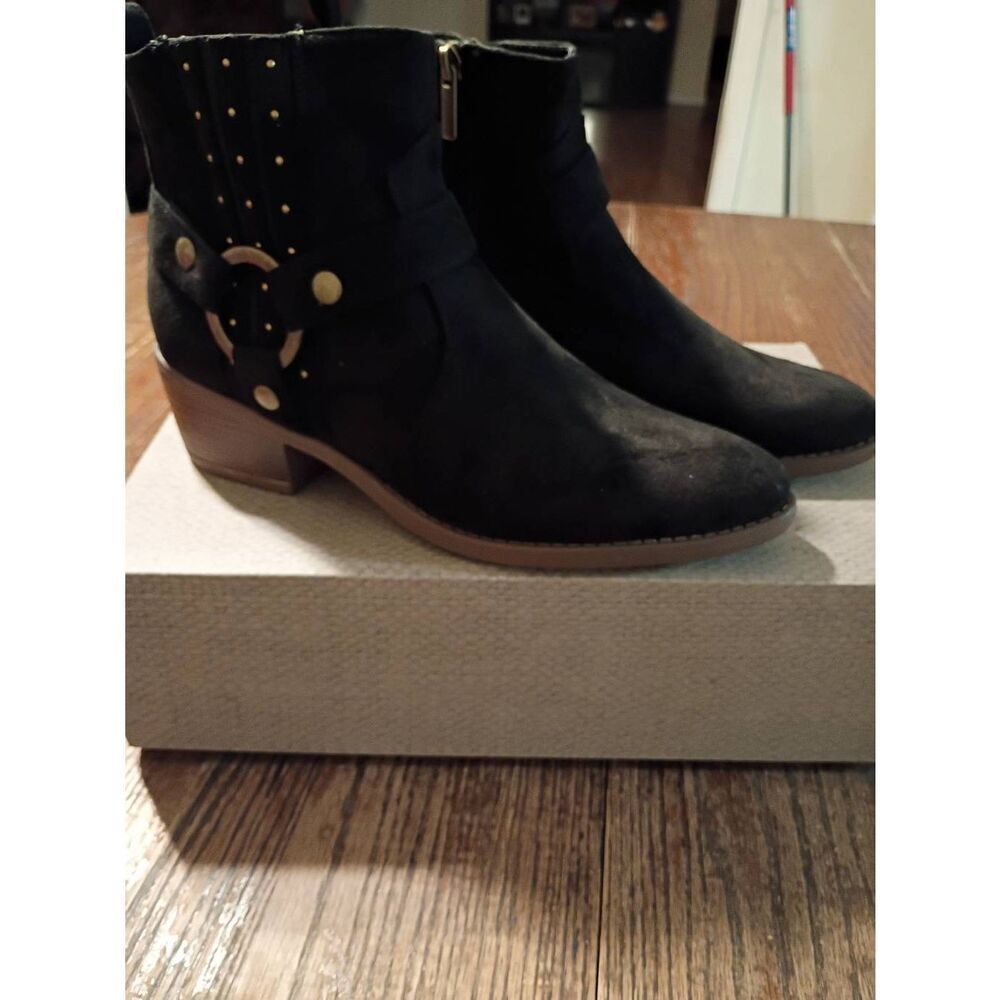 New Size 9.5 Maurices Black Rila Studded Bootie Ankle Boot Side Zip Faux Suede